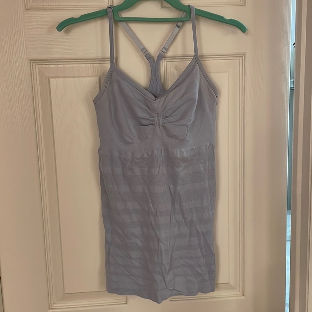Lululemon Racerback Tank stop